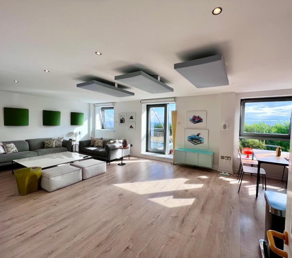אדינבורו Beautiful Modern Sea-Side Apartment In The City מראה חיצוני תמונה