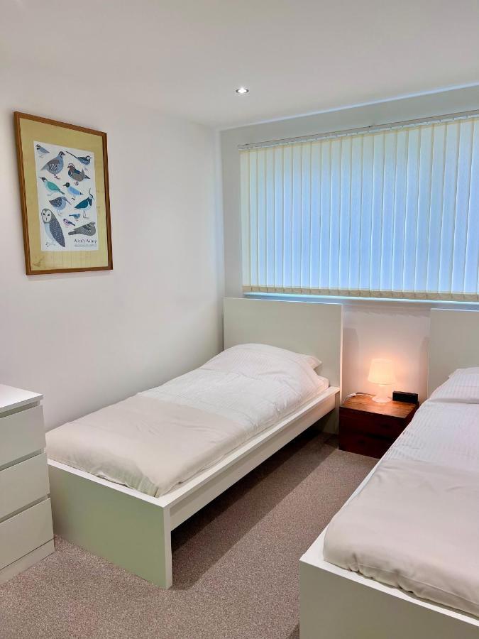 אדינבורו Beautiful Modern Sea-Side Apartment In The City מראה חיצוני תמונה